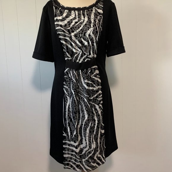 Tahari Animal Print Dress - Picture 3 of 8